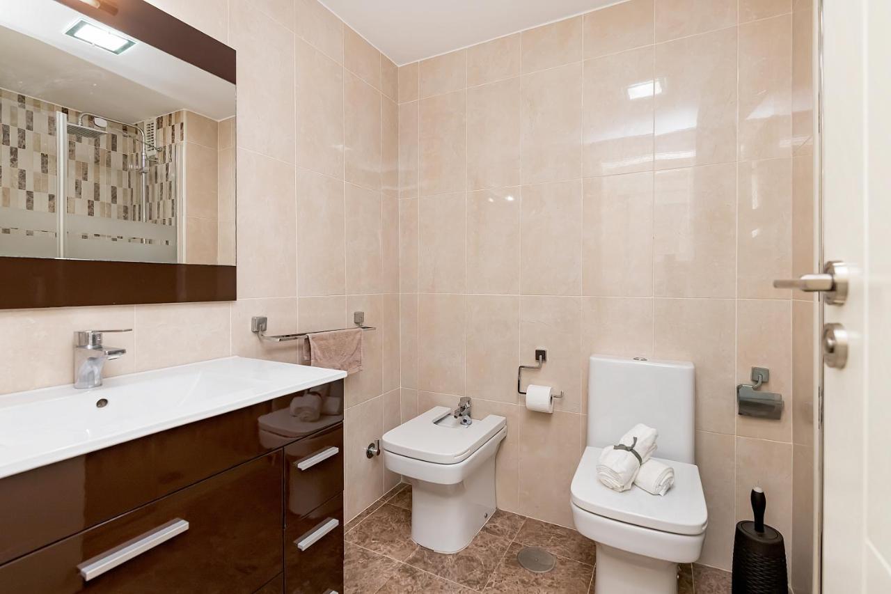 Bhost - The King Apartment Fuengirola Ngoại thất bức ảnh